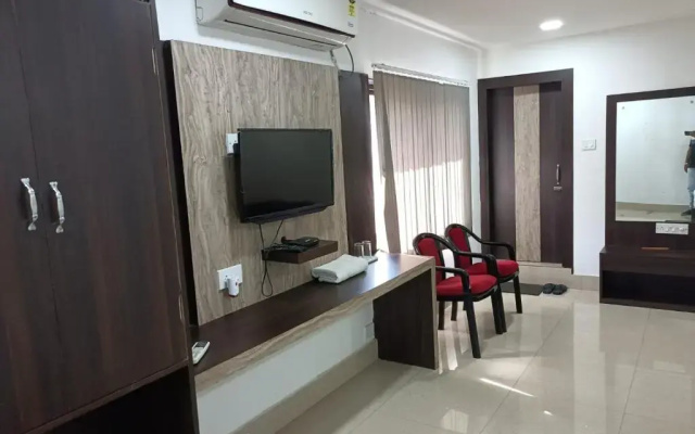 Kusum Hotel And Restaurant
