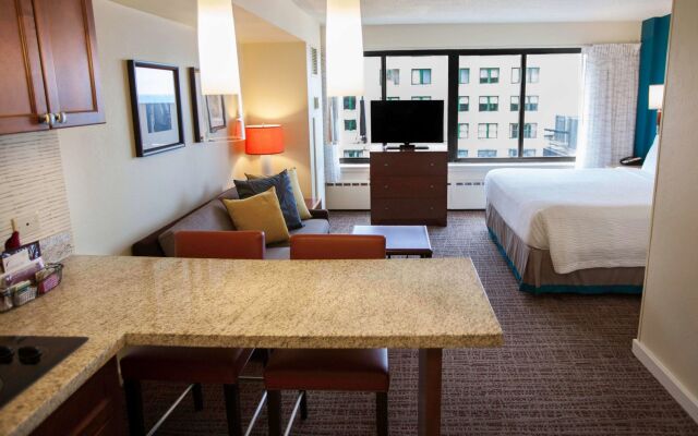 Sonesta ES Suites Chicago Downtown Magnificent Mile - Medical