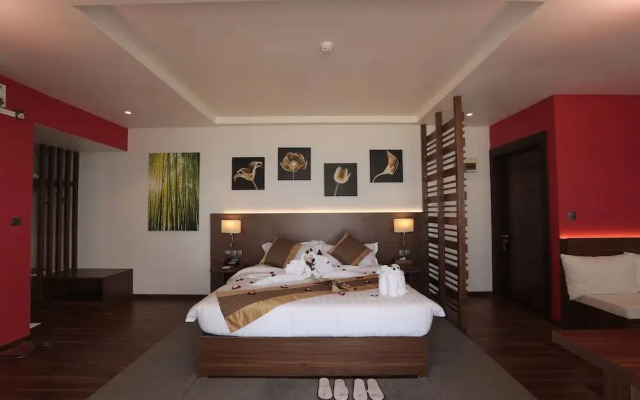 Silver Beach Hotel
