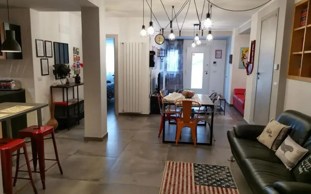 The black dog house