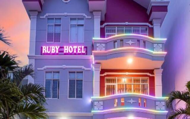 Ruby Hotel