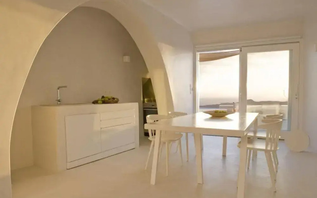 Aesthesis Boutique Villas Fira