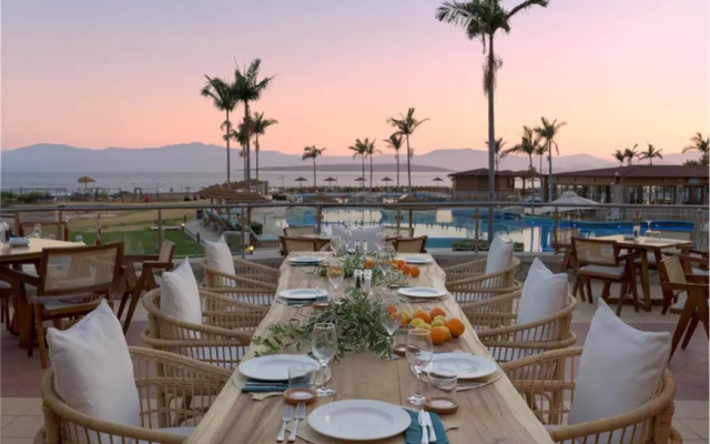 Seafos Luxury Resort & Spa