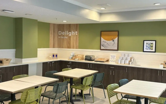 Baymont Inn And Suites Grand Rapids