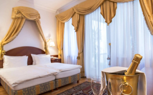 Hotel Corso Am Graben