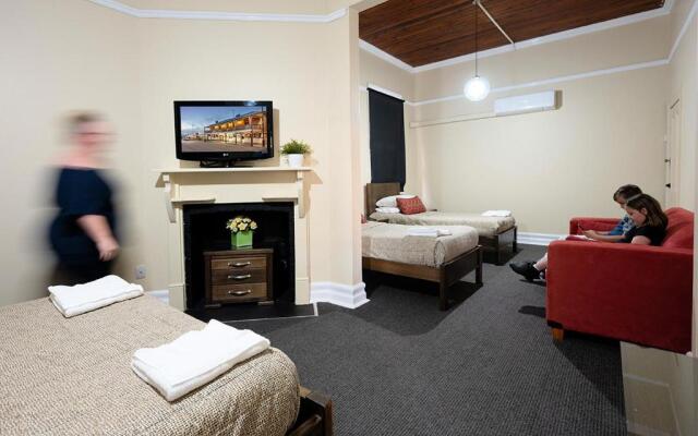 Commercial Travellers House