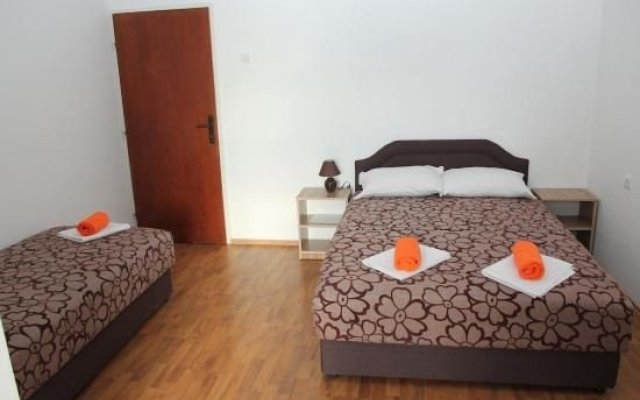 Guesthouse Civovic