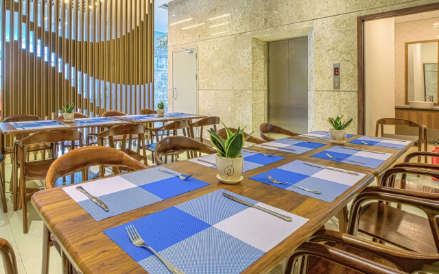 Yen Vy Hotel & Apartment