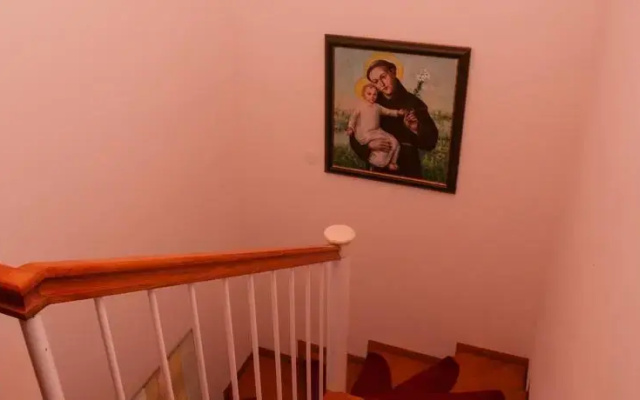 Apartment Leona
