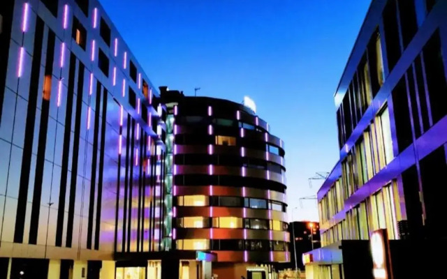 Nash Airport Hotel