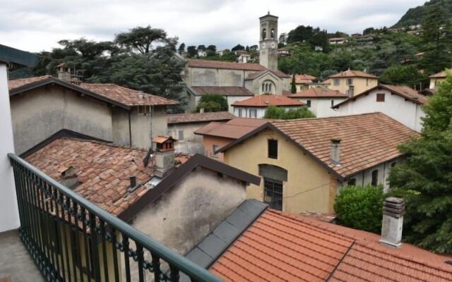 Queen House Cernobbio