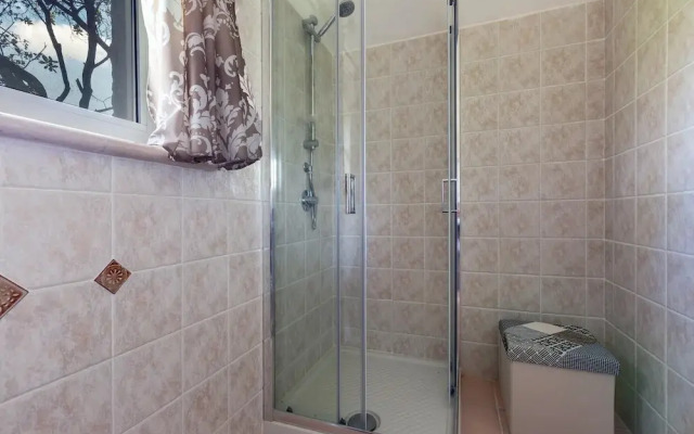 3438 Villa Poggio dei Loti by Barbarhouse