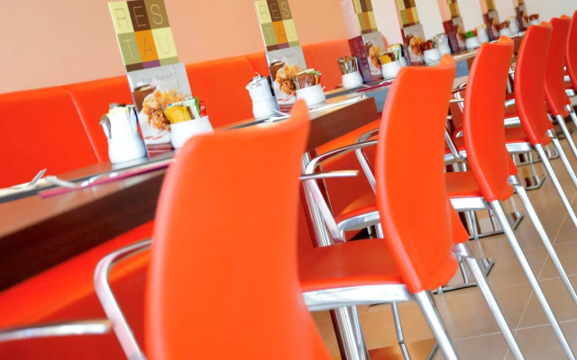 Ibis Gloucester Hotel