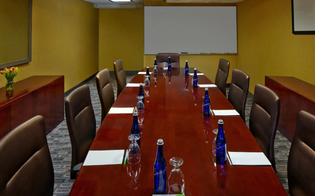 Courtyard by Marriott Hartford Cromwell