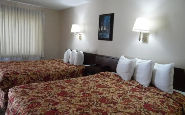 Bear Lodge Motel