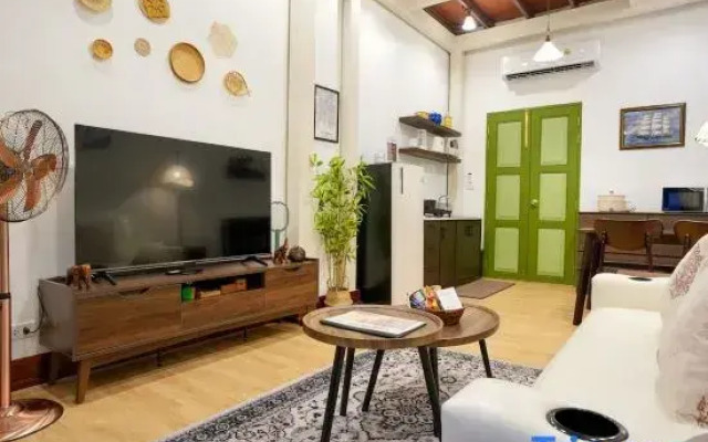 Nivas Wanit 2BR+1SFB Yaowarat/MRT/EntireHome 80SQM