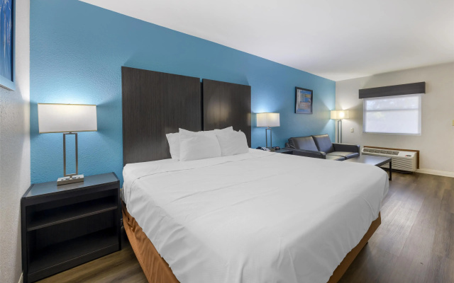 Best Western Fairwinds Inn