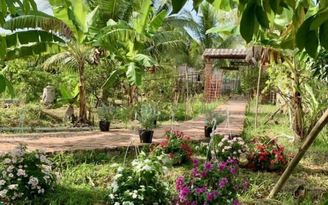 Mekong Daniel Bungalow