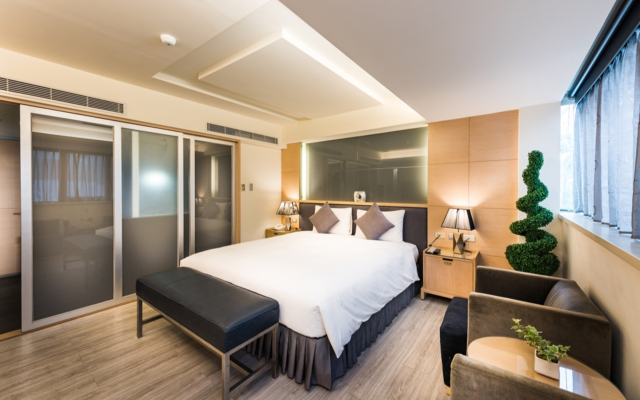 Shin Yuan Celeb Metro Hotel