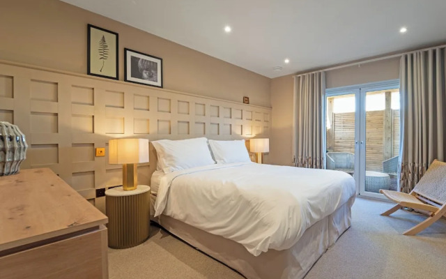 Farmyard House