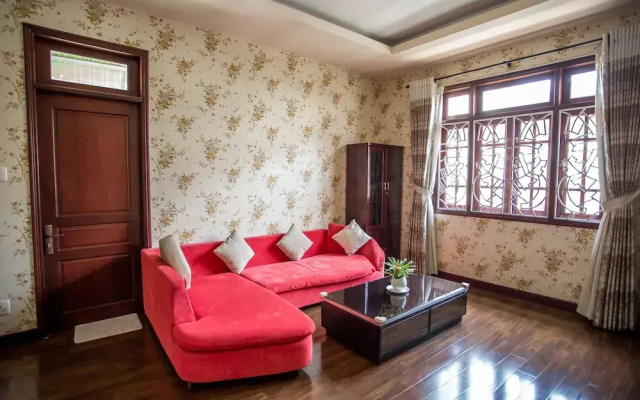 MH Villa