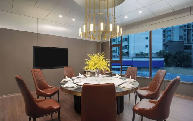 Ramada By Wyndham Zhuhai Xiangzhou