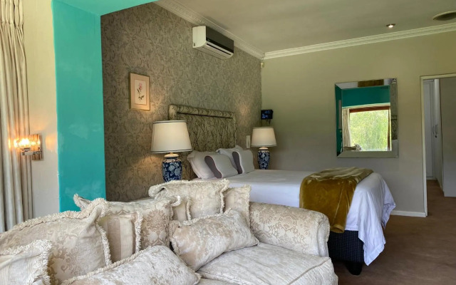 The Ridgeback, 4 Bedroom House Bryanston