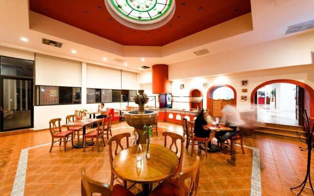 Hotel Misión Express Celaya
