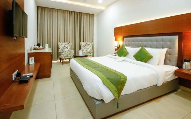 Mint Hotel Premia