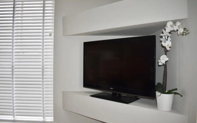 The Orient - Super Cool and Central - Sleeps 2