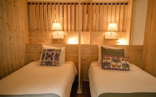 Porto Surf Lodge