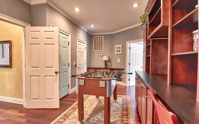 192 Sand and Sea 5 Br Home by RedAwning