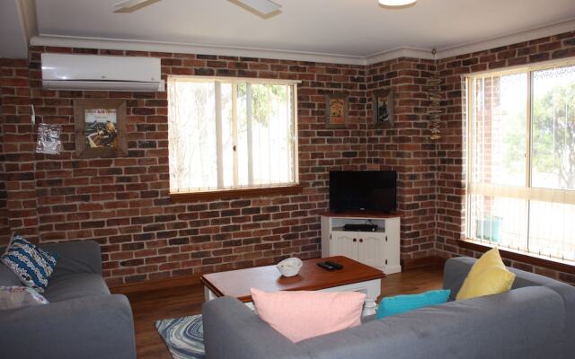 Birchgrove Terrace Unit 6