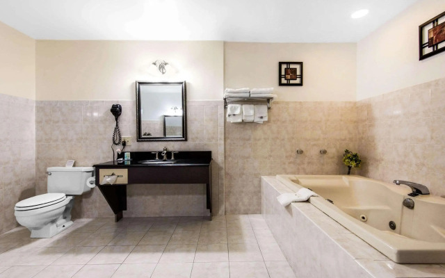 Quality Inn - Niagara Falls Blvd