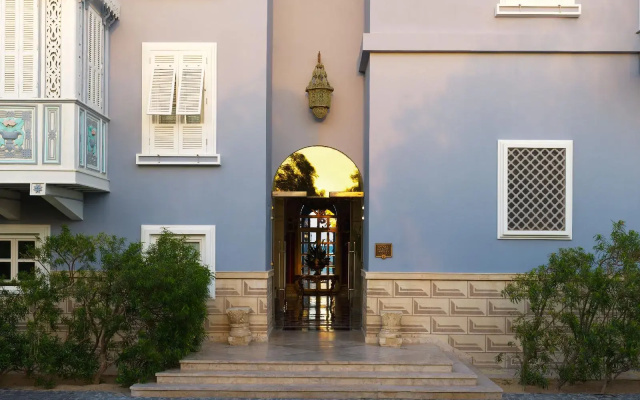 La Maison Bleue