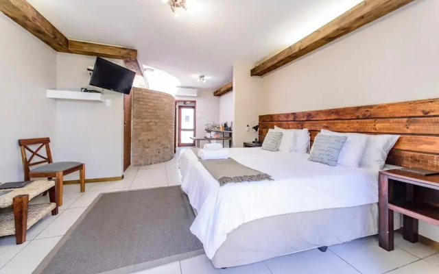 Zebrina Guest House
