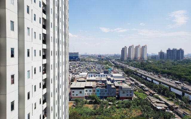 Elegant And Comfy 1Br Apartment At Northland Ancol Residence