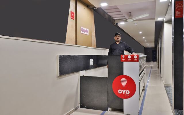 OYO 10501 Hotel Amber