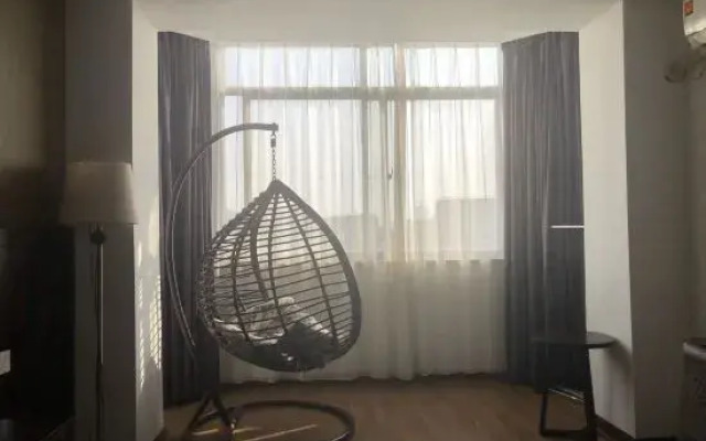 Wanju Business Hotel (Shanghai Wusong International Cruise Terminal)