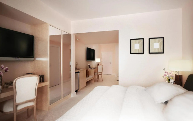 Hotel du Grand Lac Excelsior