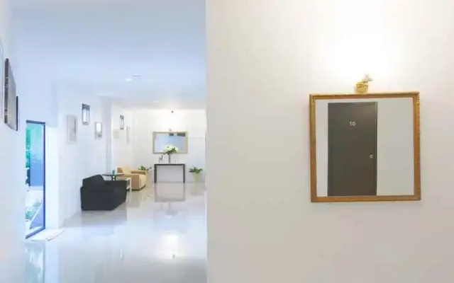 B.S Boutique Hotel