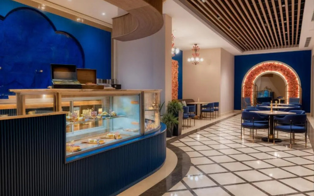 Merit Royal Gardens Hotel & Casino