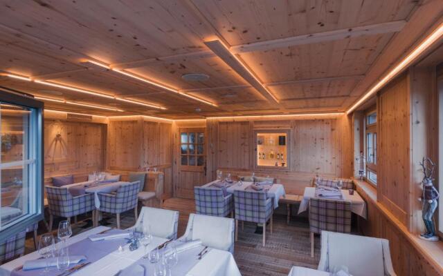 Caschu Alp Boutique Design Hotel Stoos