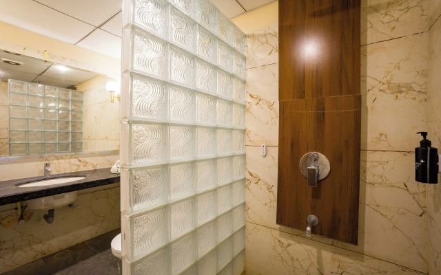 Jeevan Tara Club & Resort