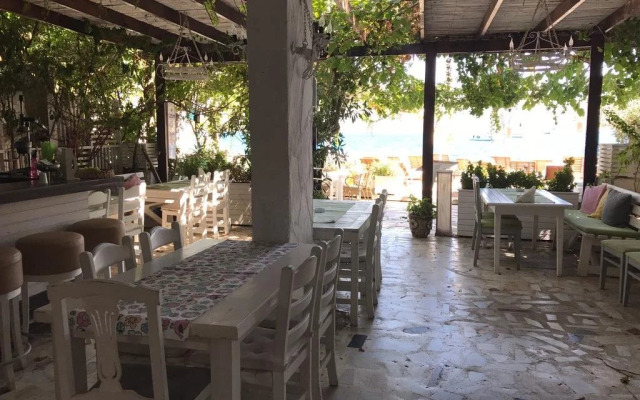 Uzum Tatil Evi