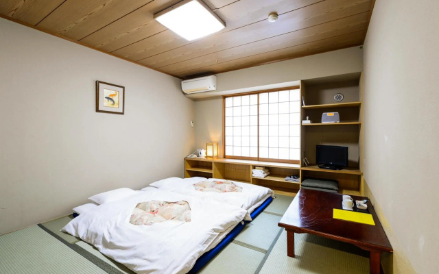 Annex Katsutaro Ryokan