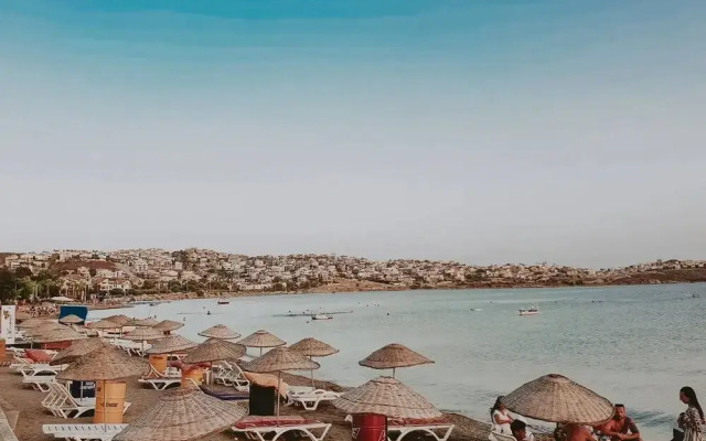 Okeanos Beach Bungalows
