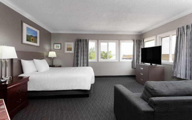 Travelodge by Wyndham Grande Prairie