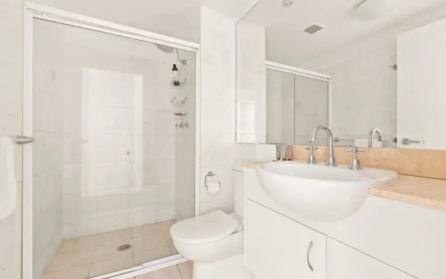 Spacious 2-bed, 2-bath Moments From Avalon Beach