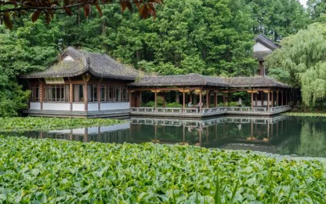 Xihu 78 Lagerstroemia boutique hotel